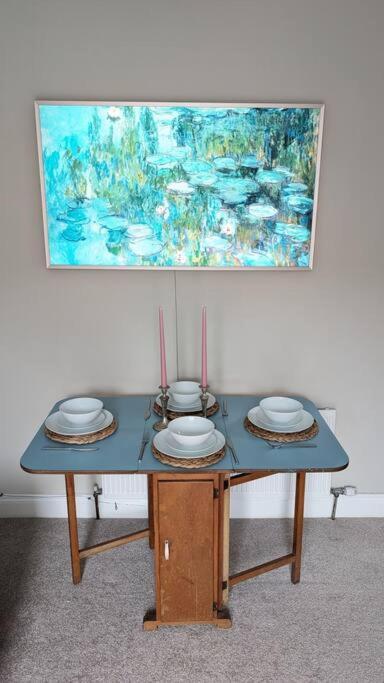 Charming Character House In Beautiful Neighborhood Vakantiehuis