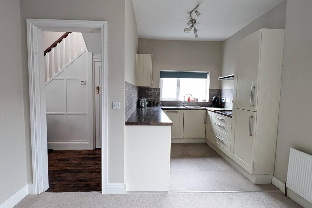Charming Character House In Beautiful Neighborhood Vakantiehuis Belfast