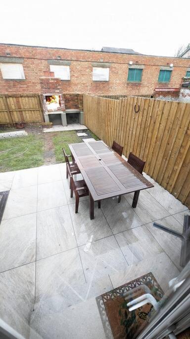 Charming Character House In Beautiful Neighborhood Vakantiehuis